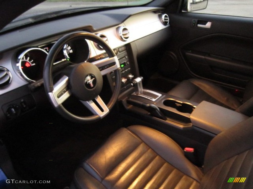 2005 Mustang GT Premium Coupe - Sonic Blue Metallic / Dark Charcoal photo #11