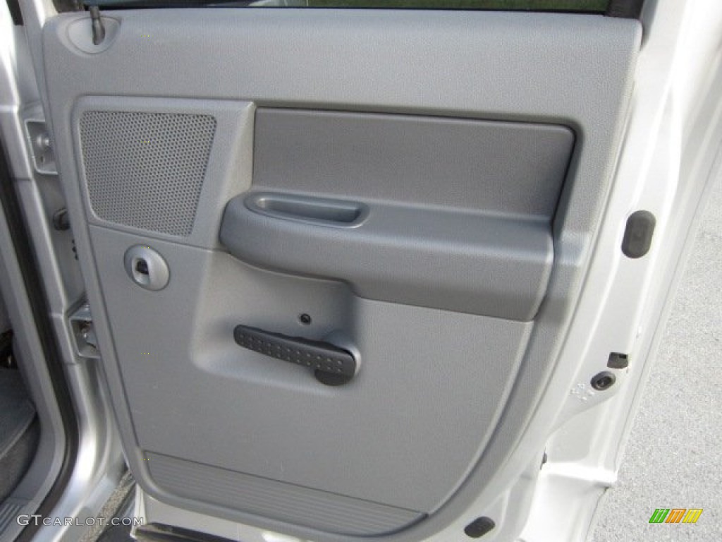 2008 Ram 3500 Big Horn Edition Quad Cab 4x4 Dually - Bright Silver Metallic / Medium Slate Gray photo #19