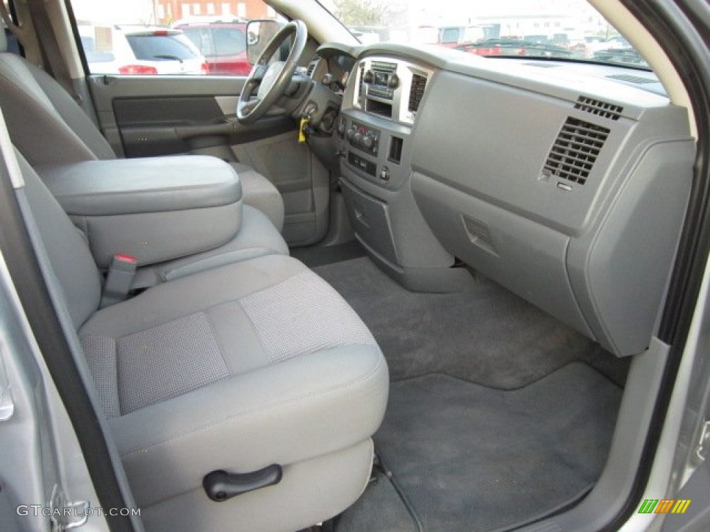 2008 Ram 3500 Big Horn Edition Quad Cab 4x4 Dually - Bright Silver Metallic / Medium Slate Gray photo #20