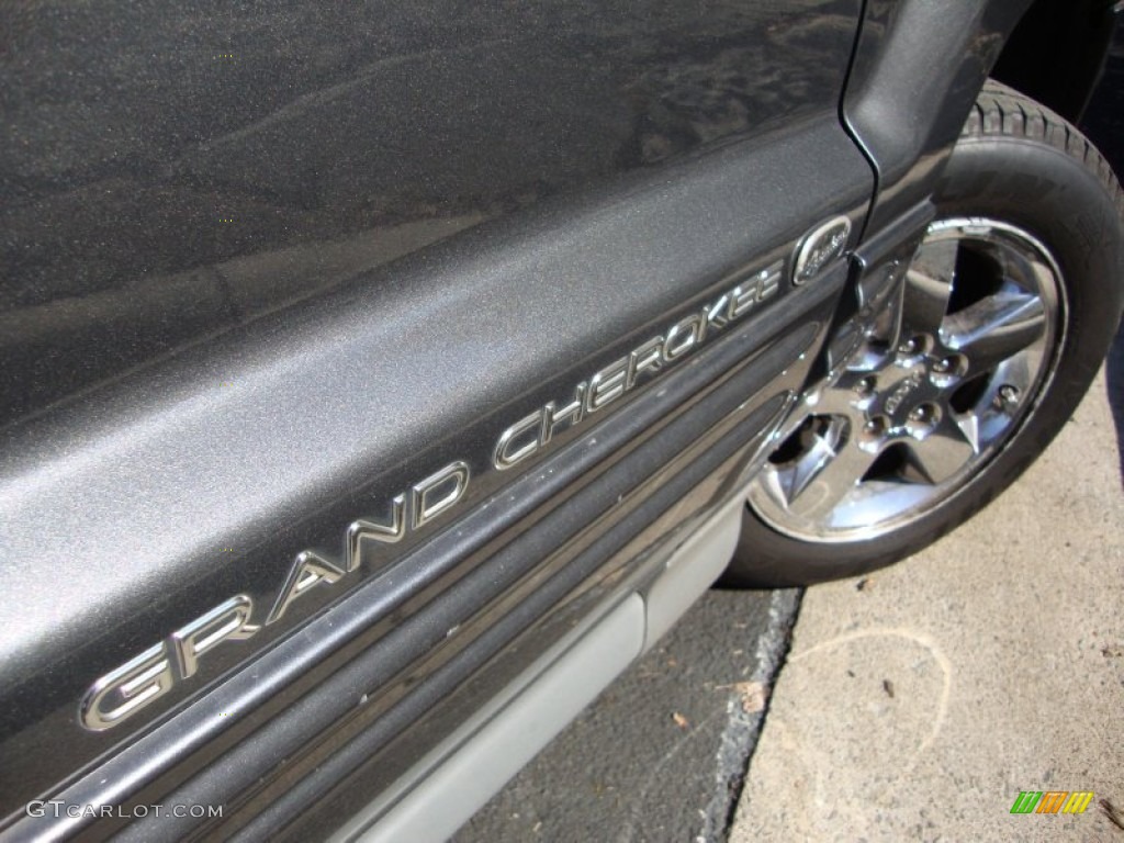 2003 Grand Cherokee Overland 4x4 - Graphite Metallic / Dark Slate Gray/Light Slate Gray photo #12