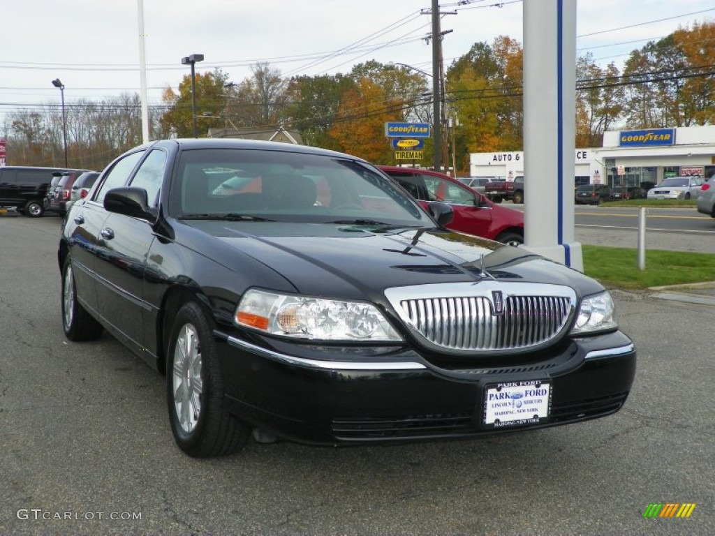 Black 2010 Lincoln Town Car Signature Limited Exterior Photo #56011150