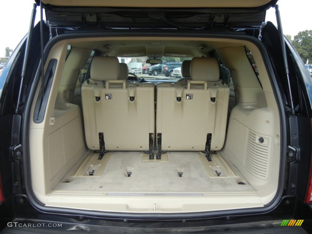 2011 Cadillac Escalade Luxury AWD Trunk Photo #56012245