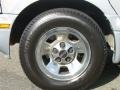 1999 GMC Safari SLE Wheel and Tire Photo
