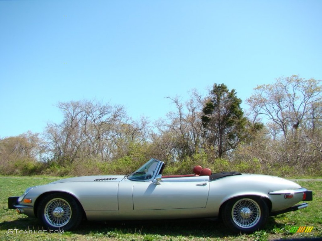 Silver Grey Metallic 1974 Jaguar XKE Series III Roadster Exterior Photo #56019542