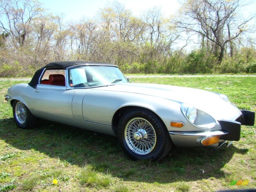 Silver Grey Metallic 1974 Jaguar XKE Series III Roadster Exterior Photo #56019950