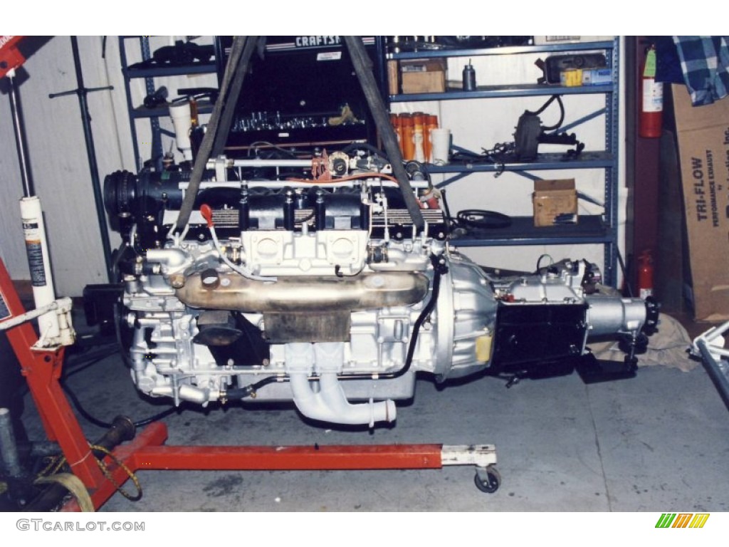 1974 Jaguar XKE Series III Roadster 5.3 Liter SOHC 24-Valve V12 Engine Photo #56020304