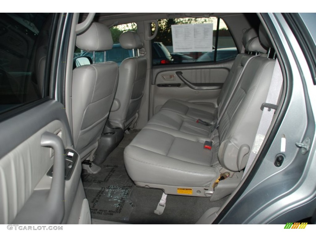 2001 Sequoia Limited - Silver Sky Metallic / Charcoal photo #26
