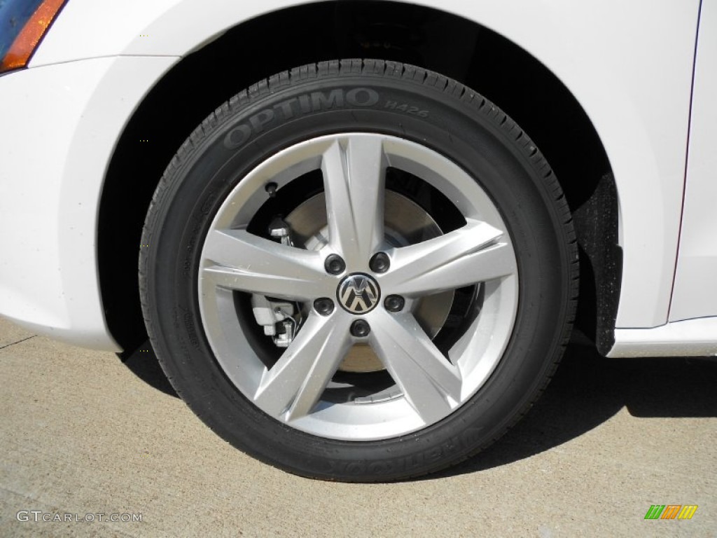 2012 Volkswagen Passat 2.5L SE Wheel Photo #56029571