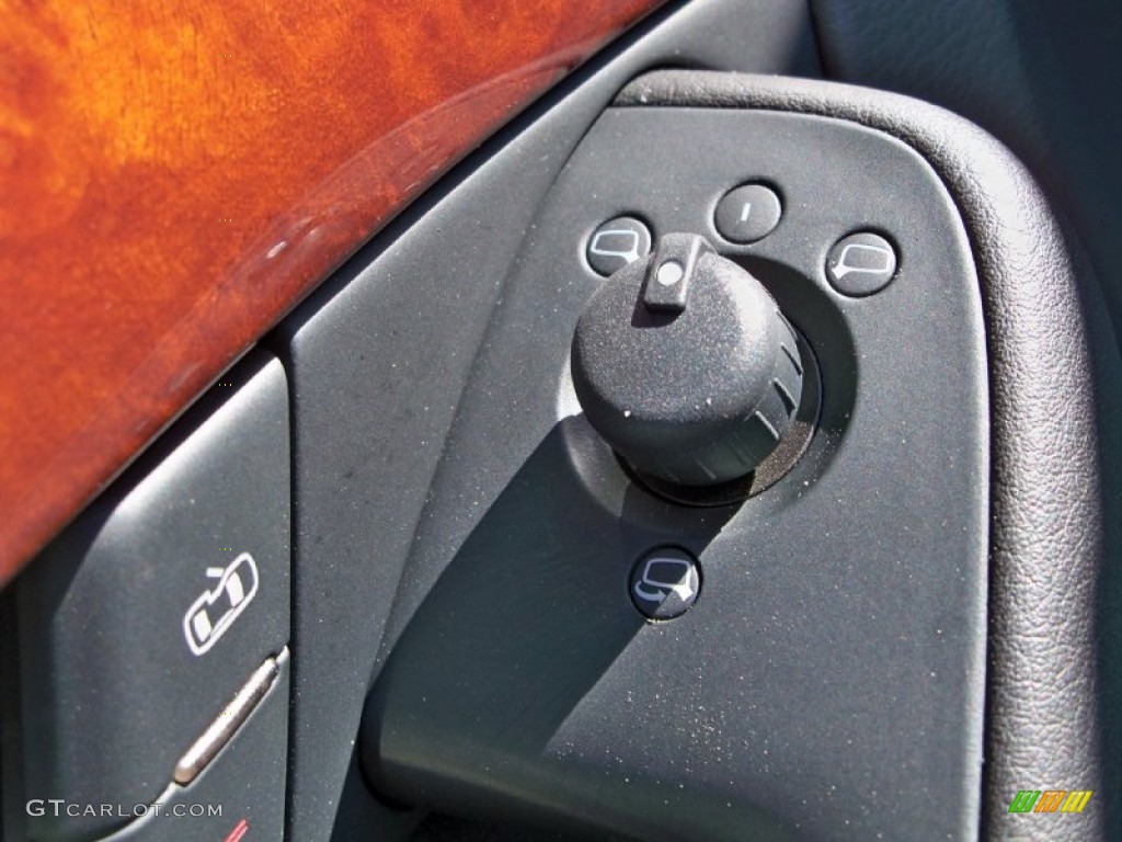 2009 Audi A4 2.0T Cabriolet Controls Photo #56030513