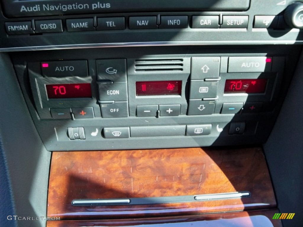 2009 Audi A4 2.0T Cabriolet Controls Photo #56030775