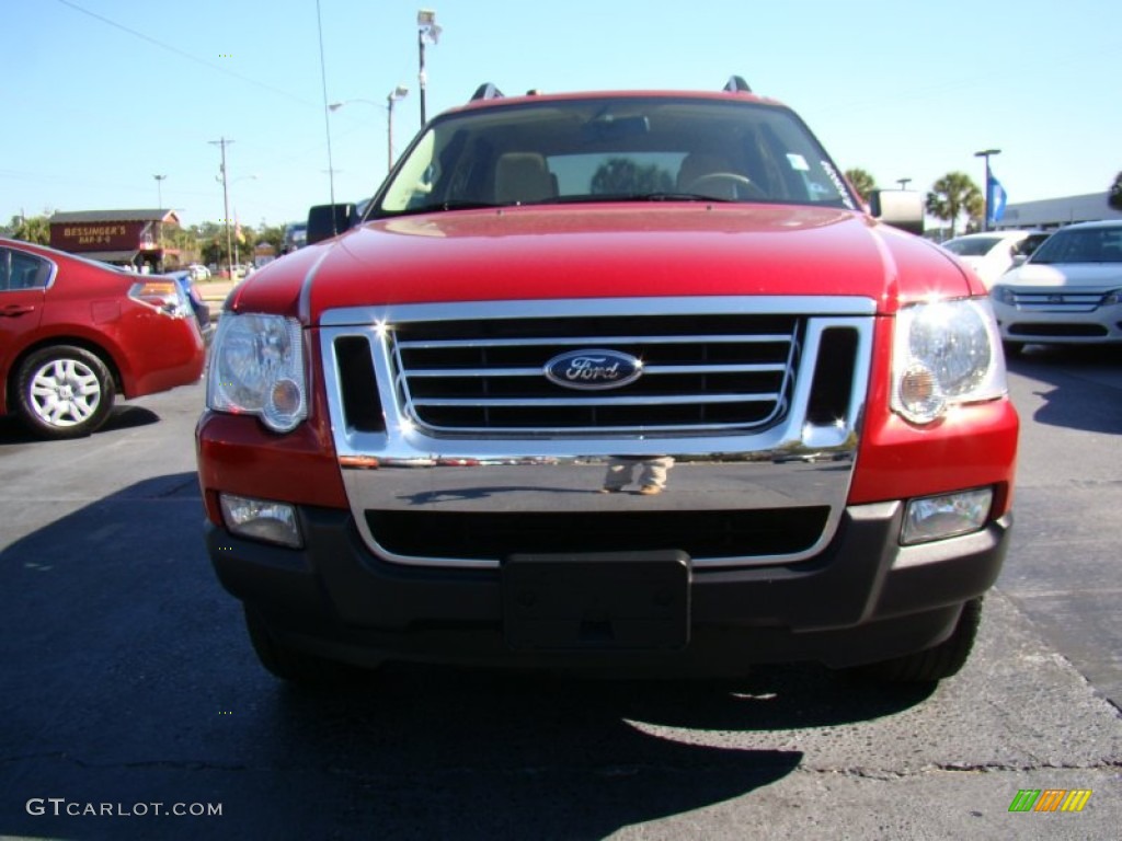 2009 Explorer Sport Trac XLT - Sangria Red Metallic / Camel photo #3