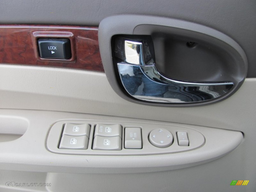 2005 Buick Rendezvous Ultra Controls Photo #56035043