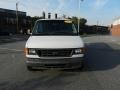 Oxford White - E Series Van E150 Commercial Photo No. 7