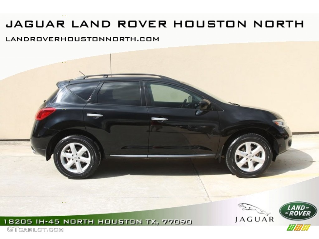 Super Black Nissan Murano