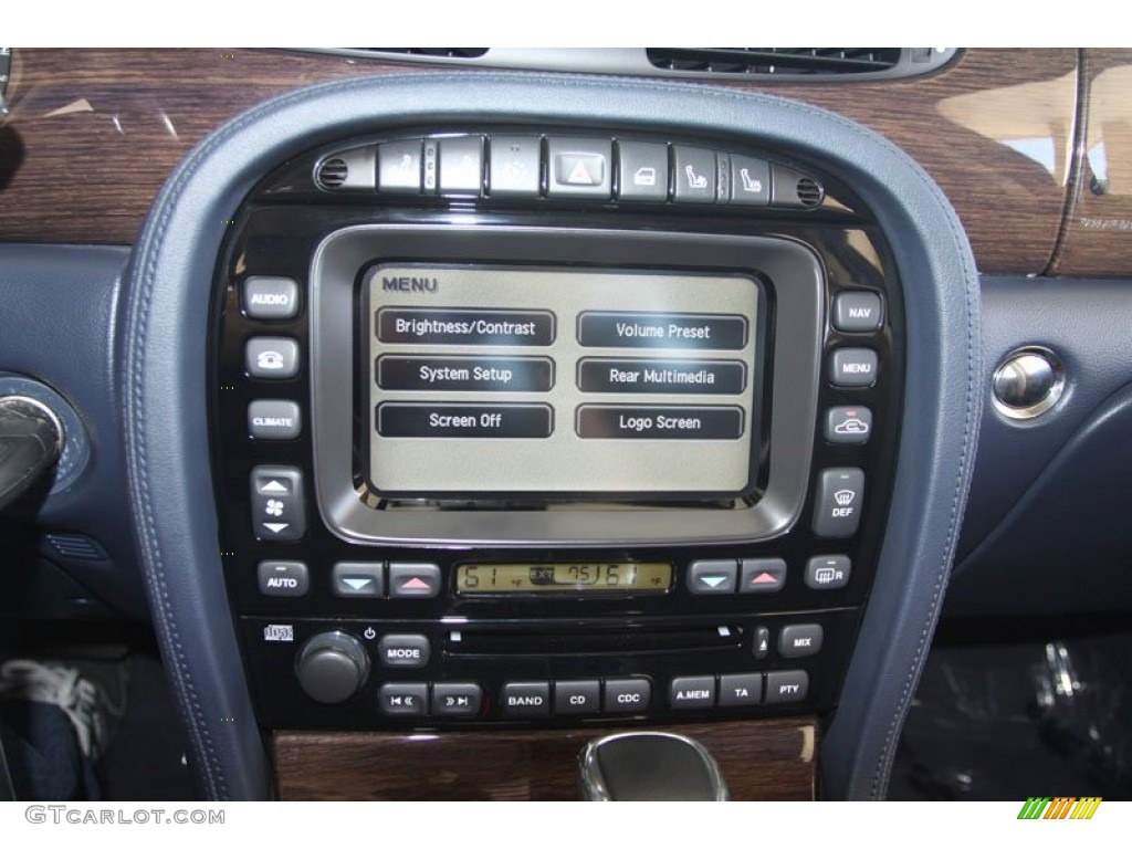 2009 Jaguar XJ Super V8 Portfolio Controls Photo #56041865