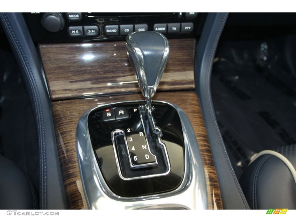 2009 Jaguar XJ Super V8 Portfolio Transmission Photos