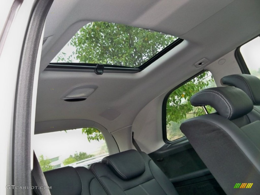 2010 Mercedes-Benz GL 350 BlueTEC 4Matic Sunroof Photos