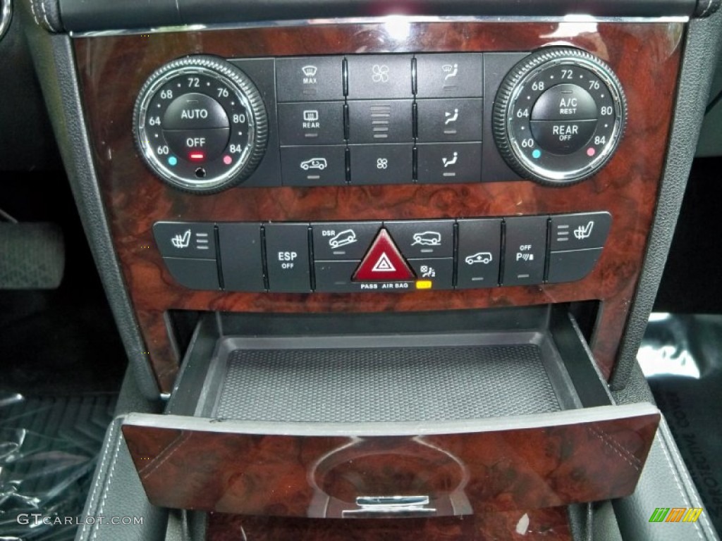 2010 Mercedes-Benz GL 350 BlueTEC 4Matic Controls Photo #56042615