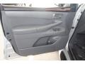 Mercury Silver Metallic - LX 570 Photo No. 14