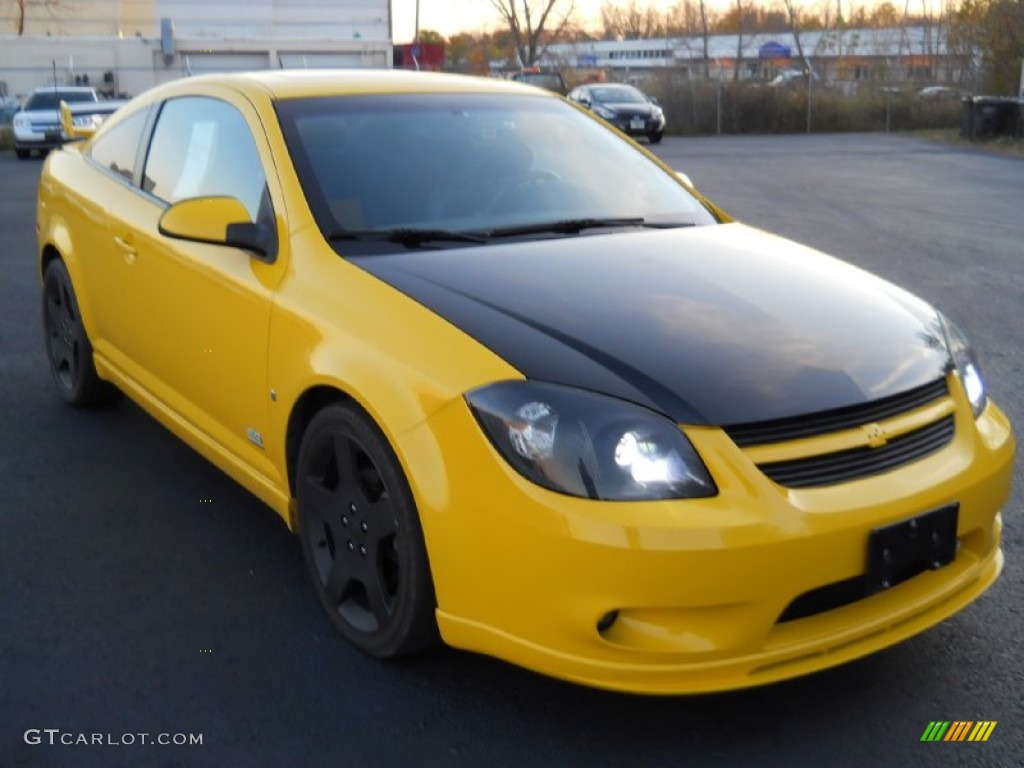 Rally Yellow 2006 Chevrolet Cobalt SS Supercharged Coupe Exterior Photo #56043833