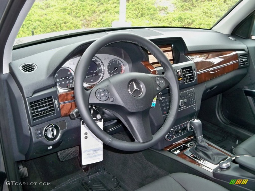 2012 Mercedes-Benz GLK 350 Black Steering Wheel Photo #56045591