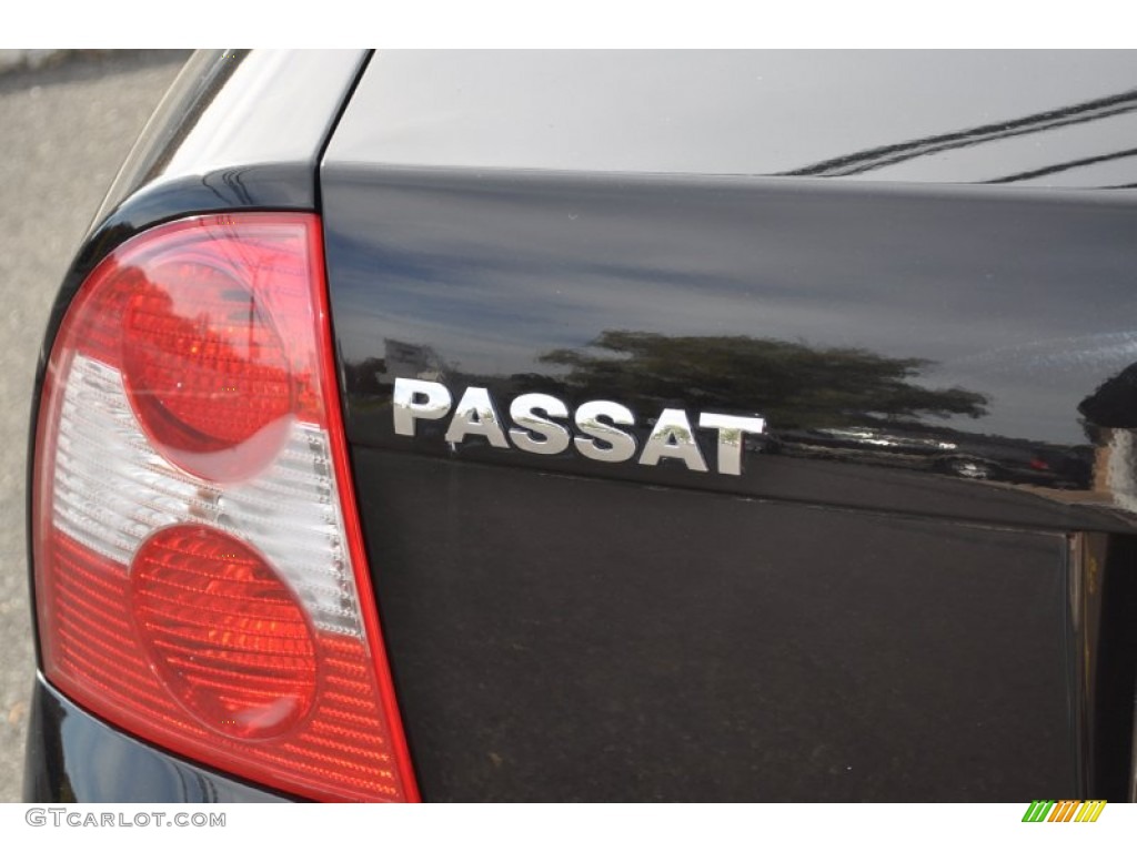2004 Passat GLX Sedan - Black / Anthracite photo #26