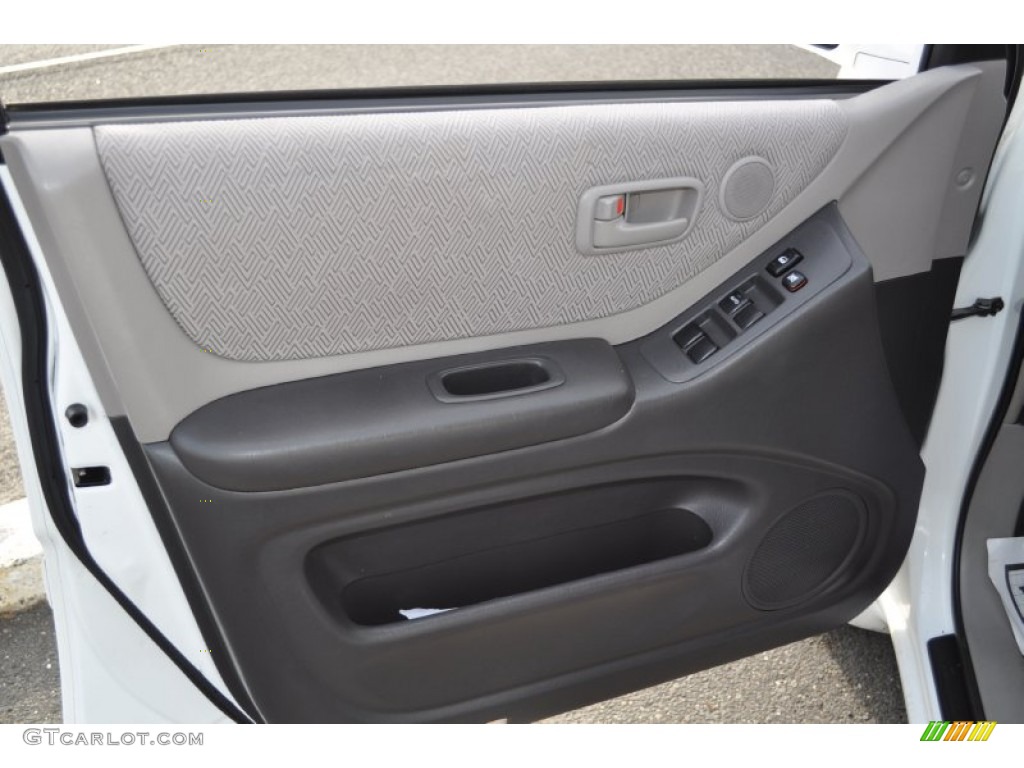 2003 Toyota Highlander I4 Charcoal Door Panel Photo #56048471