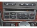 Medium Gray Controls Photo for 2001 Saab 9-5 #56049449