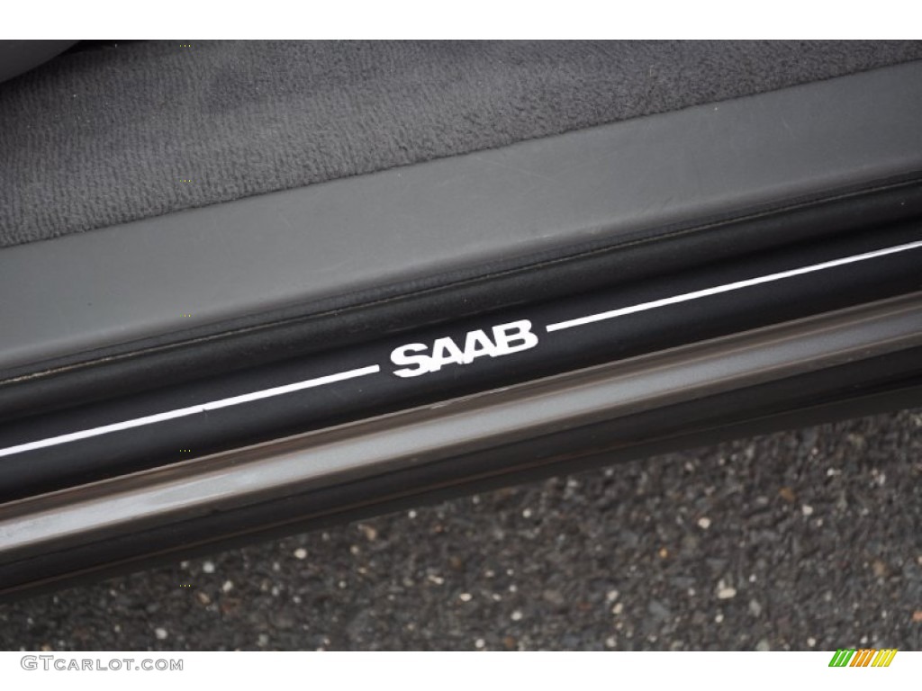 2001 Saab 9-5 Wagon Marks and Logos Photo #56049524