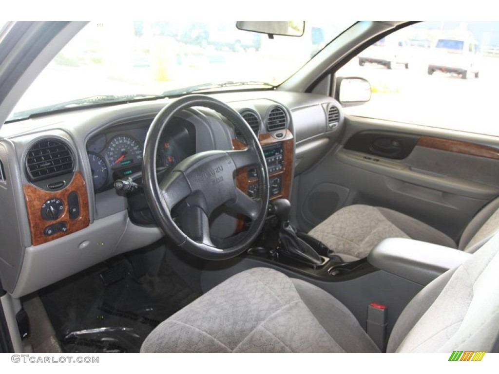 Pewter Interior 2003 Isuzu Ascender S Photo #56050847