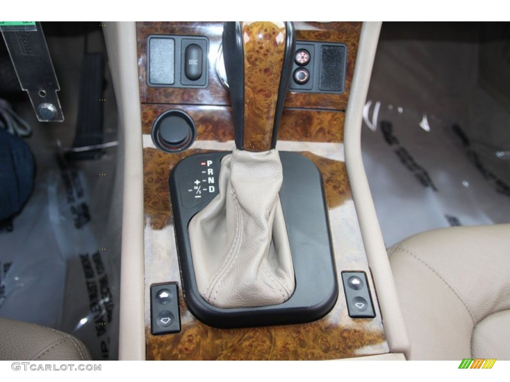 2002 BMW Z3 3.0i Roadster Transmission Photos