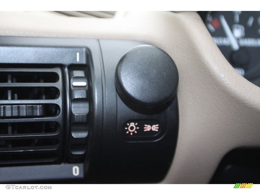 2002 BMW Z3 3.0i Roadster Controls Photo #56051351