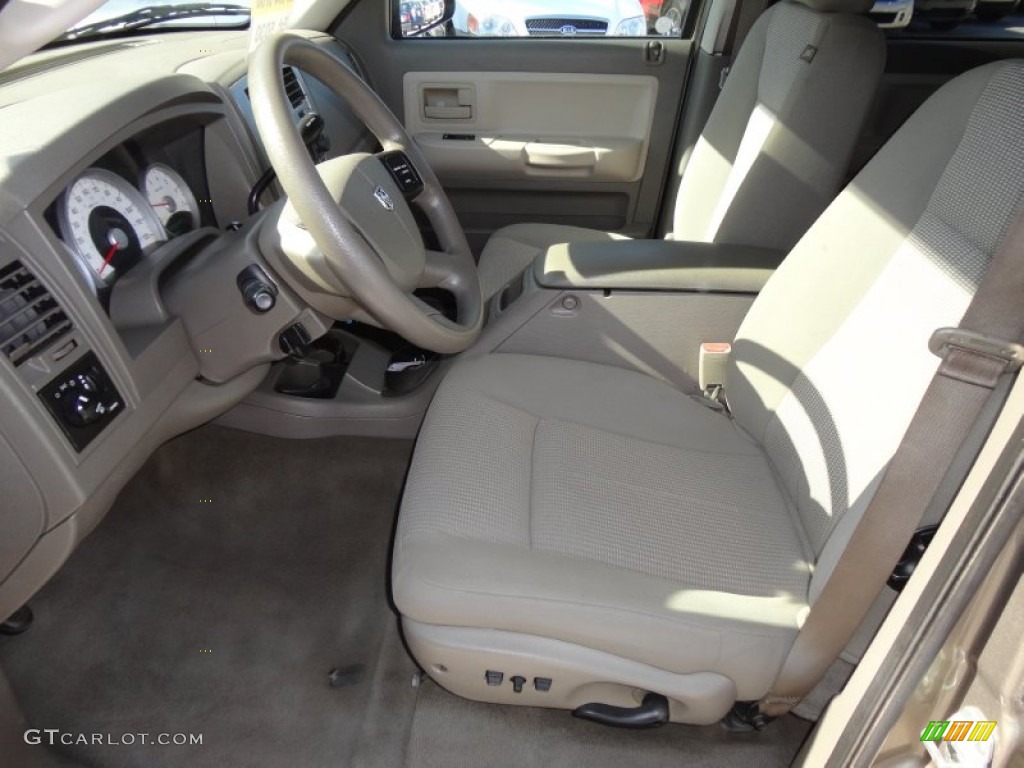 Khaki Interior 2007 Dodge Dakota SLT Quad Cab Photo #56051990