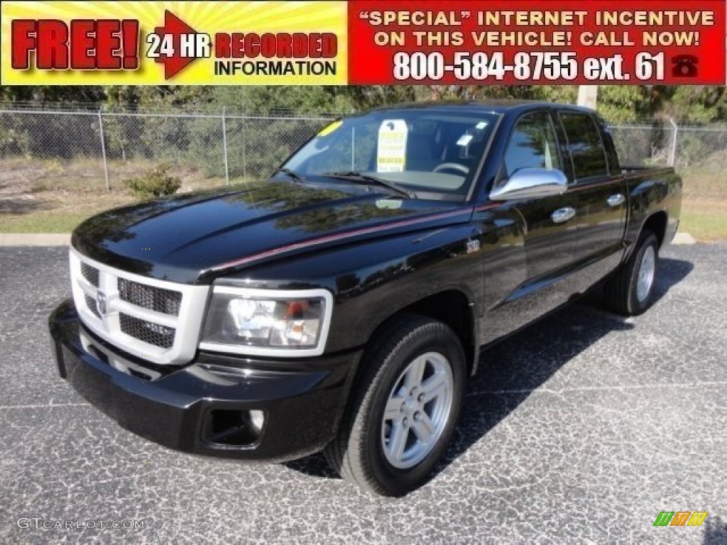 2010 Dakota Big Horn Crew Cab - Brilliant Black Crystal Pearl / Dark Khaki/Medium Khaki photo #1