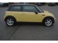 2002 Liquid Yellow Mini Cooper Hardtop  photo #21