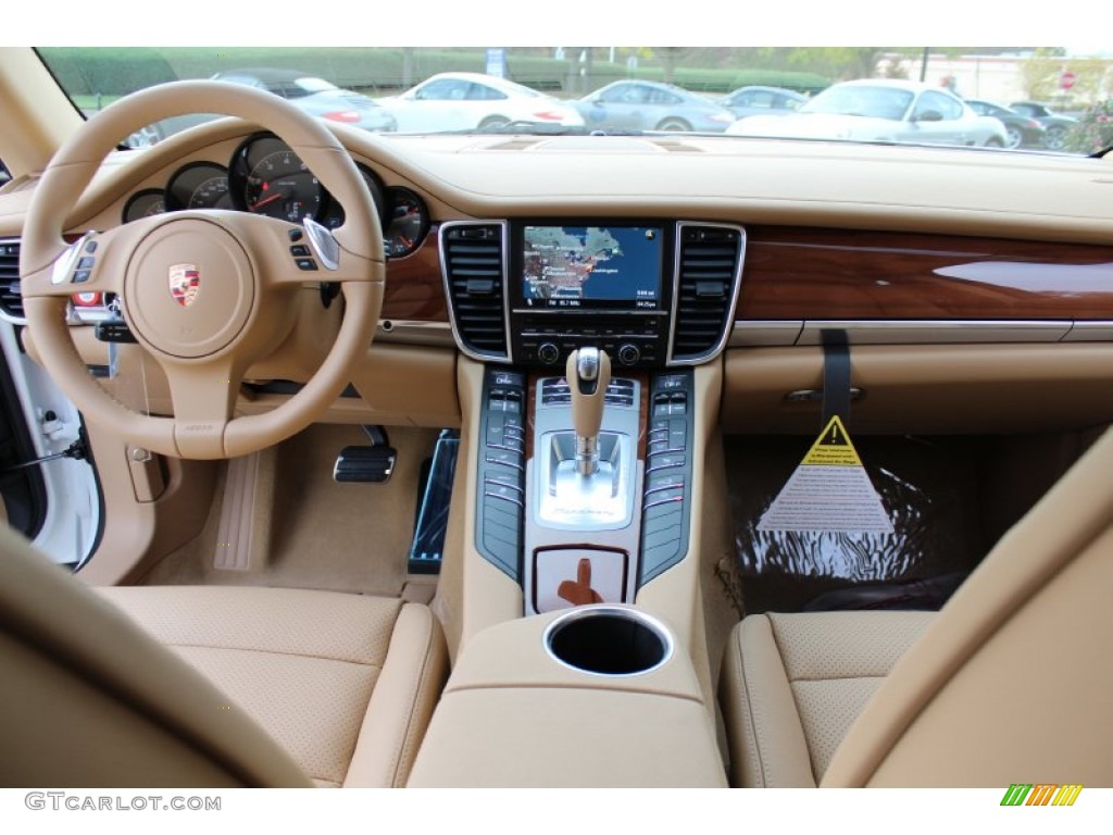 2012 Porsche Panamera 4 Luxor Beige Dashboard Photo #56060540