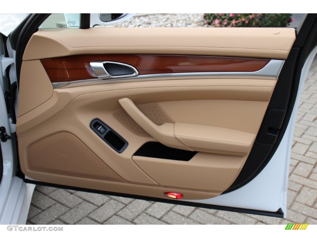 2012 Porsche Panamera 4 Luxor Beige Door Panel Photo #56060648
