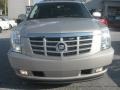 Quicksilver - Escalade EXT AWD Photo No. 3