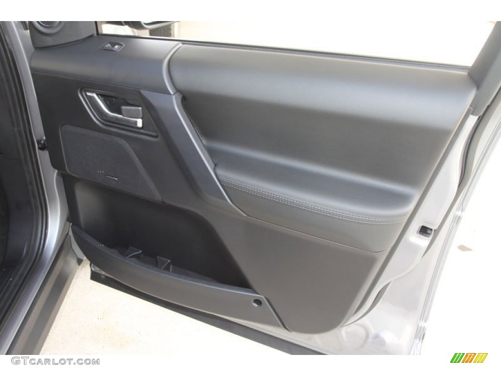 2011 Land Rover LR2 HSE Ebony Door Panel Photo #56069701