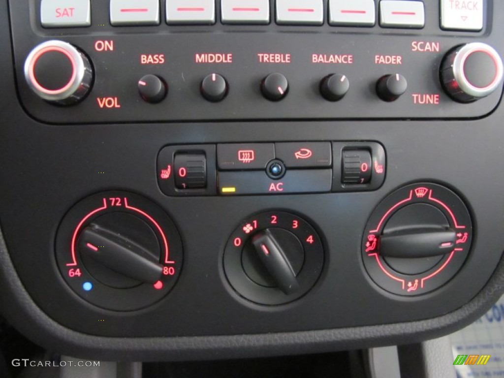 2009 Volkswagen Jetta TDI SportWagen Controls Photo #56070866