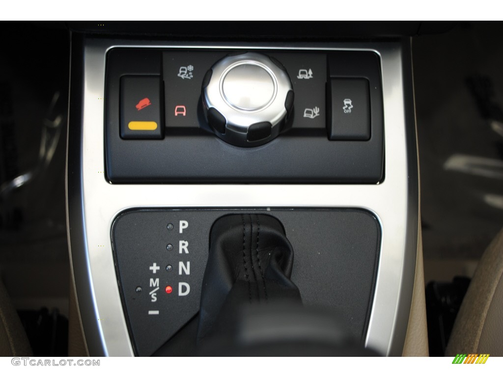 2011 Land Rover LR2 HSE Controls Photo #56072519