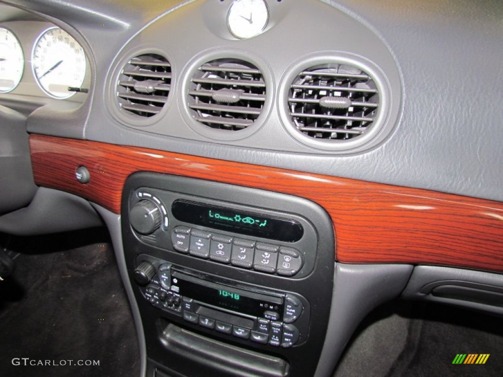 1999 300 M Sedan - Candy Apple Red Metallic / Agate photo #16