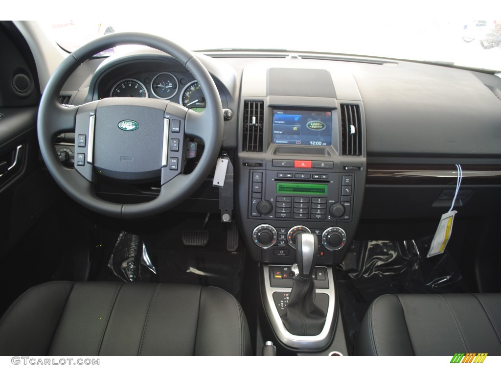 2011 Land Rover LR2 HSE Ebony Dashboard Photo #56072867
