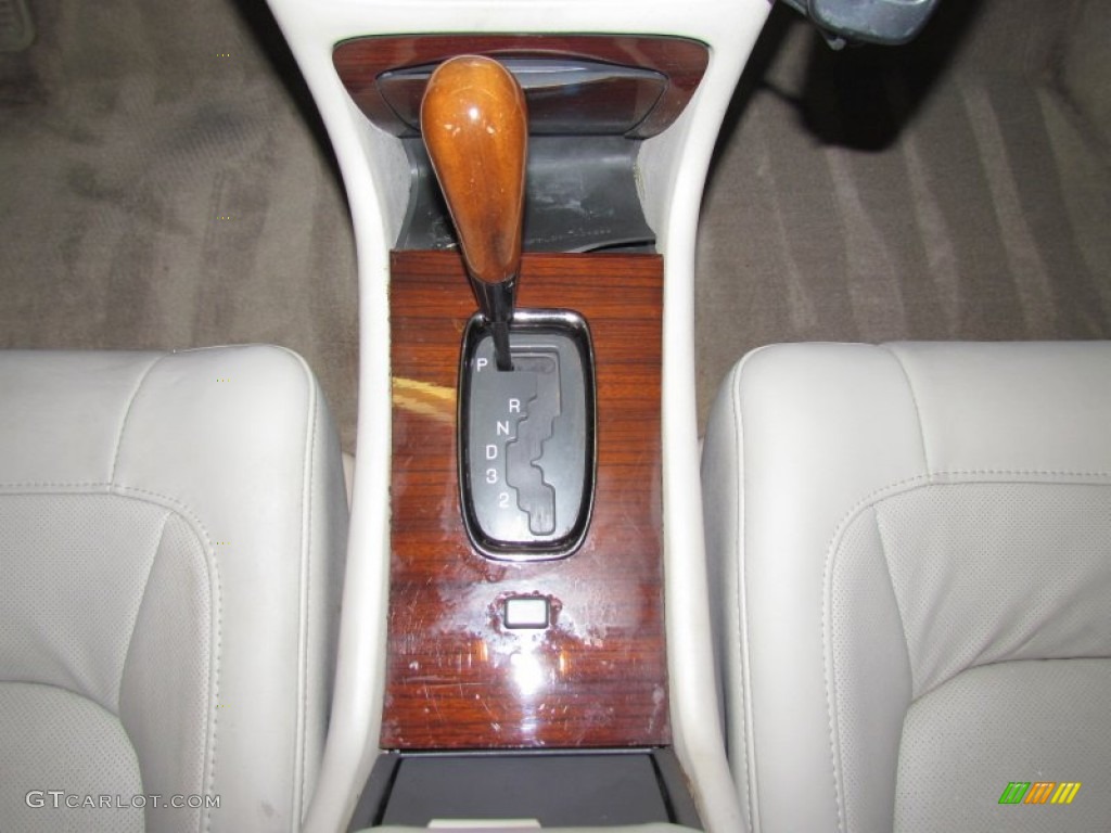 2005 Cadillac DeVille DTS 4 Speed Automatic Transmission Photo #56074859