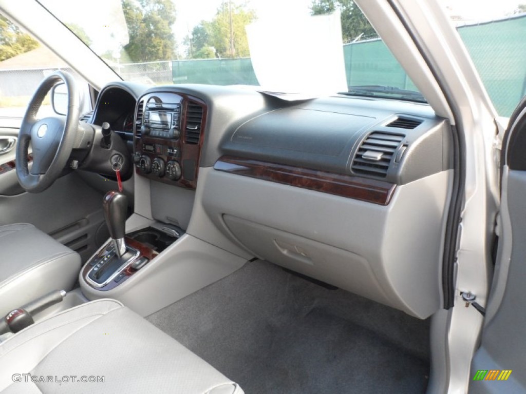 2003 Suzuki XL7 Limited 4x4 Gray Dashboard Photo #56075720