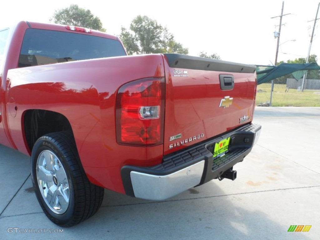 2011 Silverado 1500 LT Crew Cab - Victory Red / Ebony photo #24