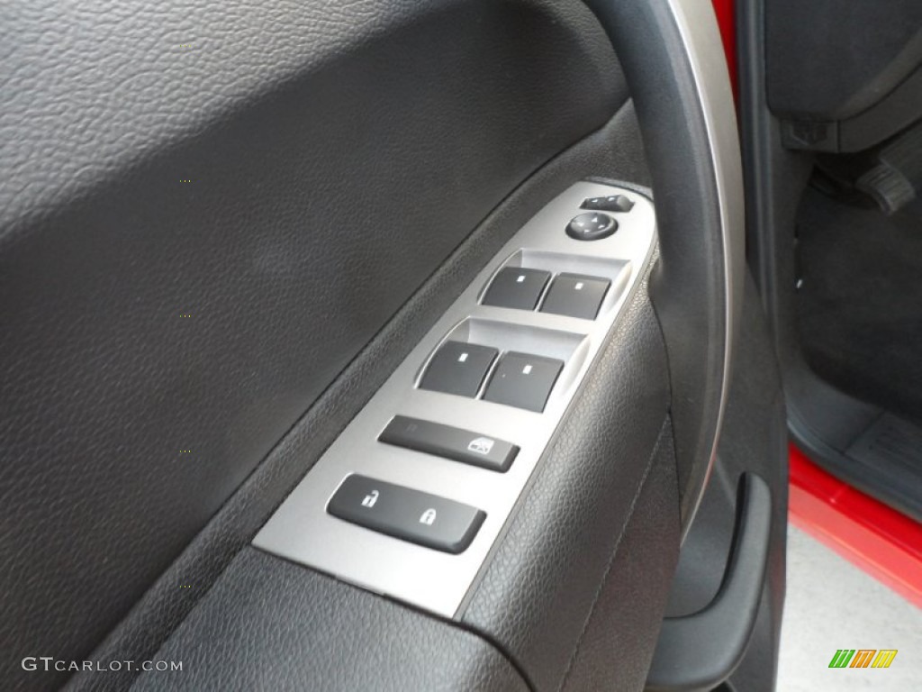 2011 Silverado 1500 LT Crew Cab - Victory Red / Ebony photo #35