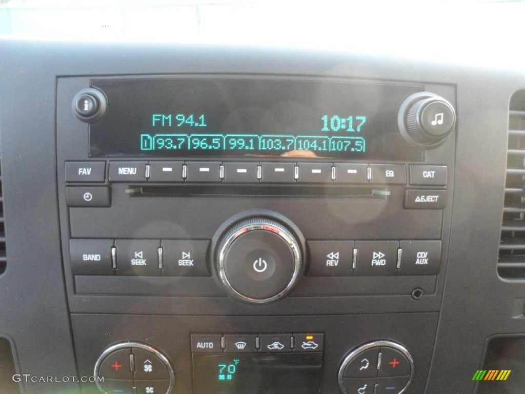 2011 Silverado 1500 LT Crew Cab - Victory Red / Ebony photo #39