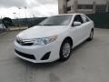 Super White - Camry LE Photo No. 7