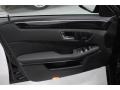 Black - E 350 Sedan Photo No. 22